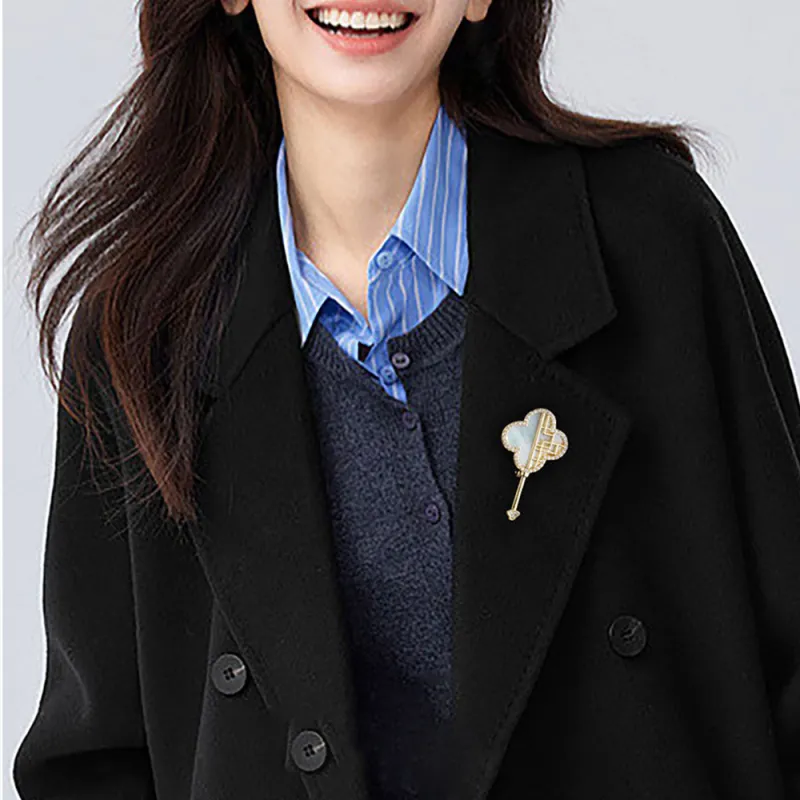 Suddenly Lucky Alloy Brooches Women's-1