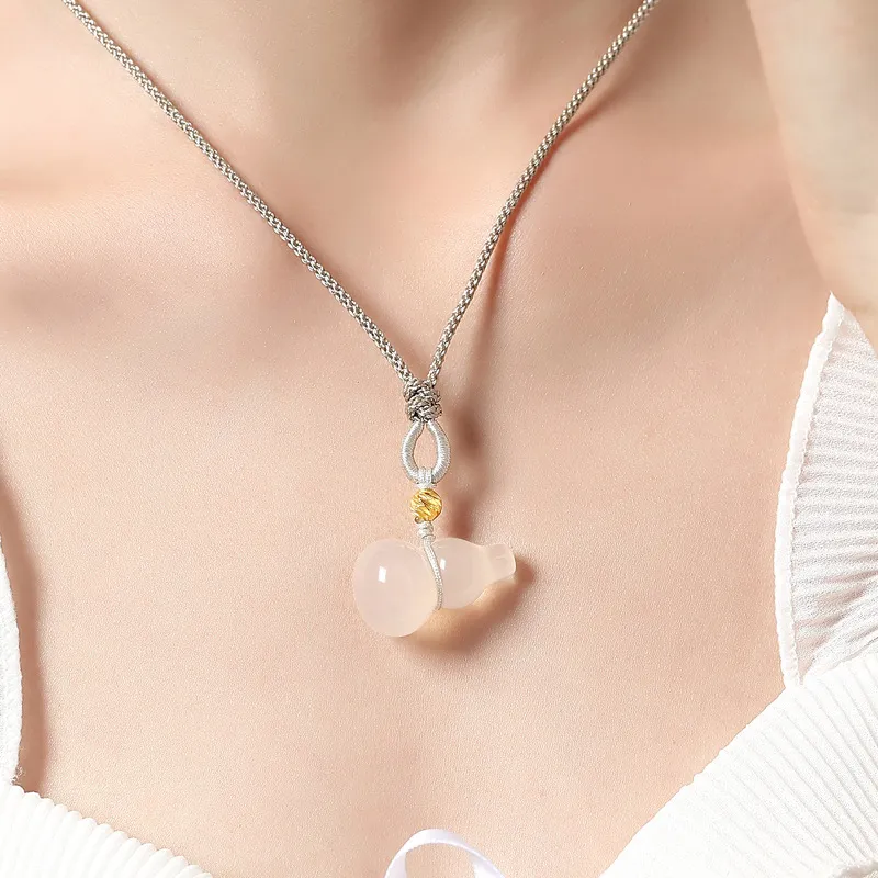 Suddenly Lucky Chalcedony Necklaces Women's-1
