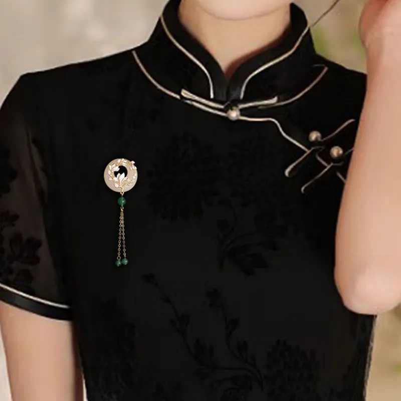 Suddenly Lucky Alloy Brooches Women's-11