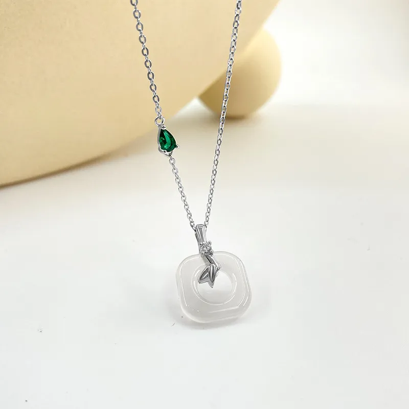Suddenly Lucky Chalcedony Necklaces Women's-3