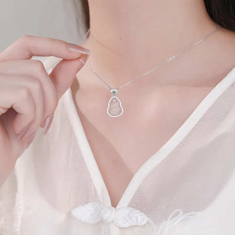 Suddenly Lucky Chalcedony Necklaces Women's-3