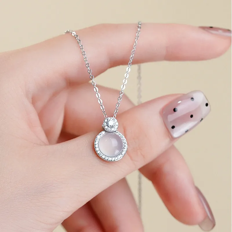 Suddenly Lucky Chalcedony Necklaces Women's-4