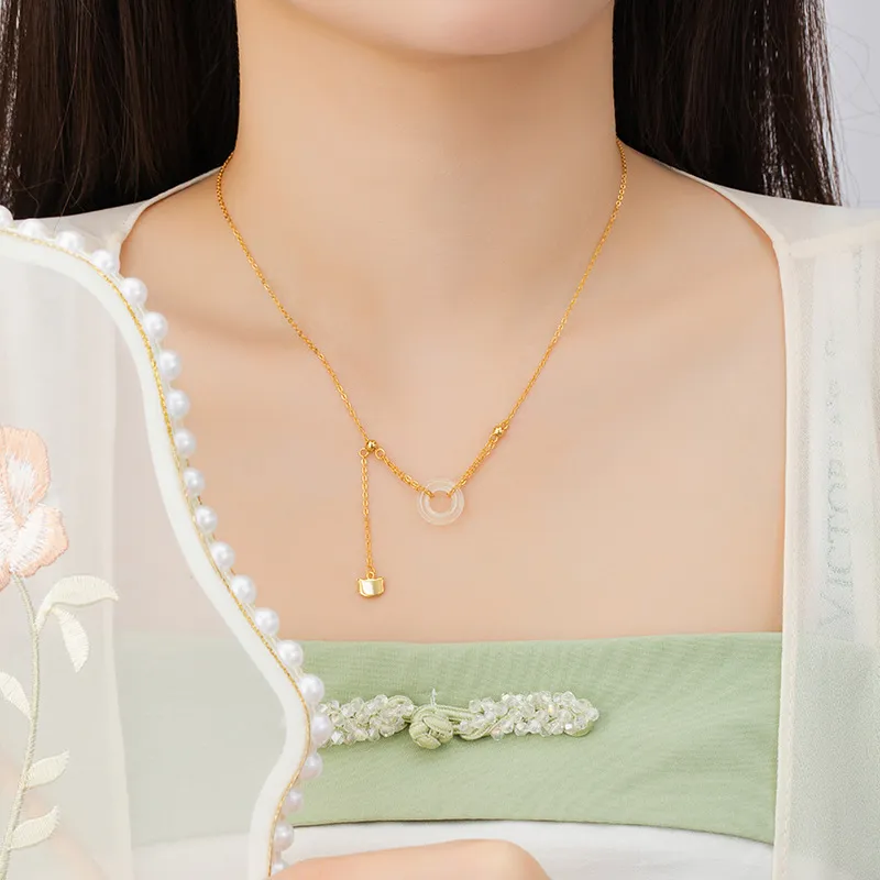Suddenly Lucky Chalcedony Necklaces Women's-5