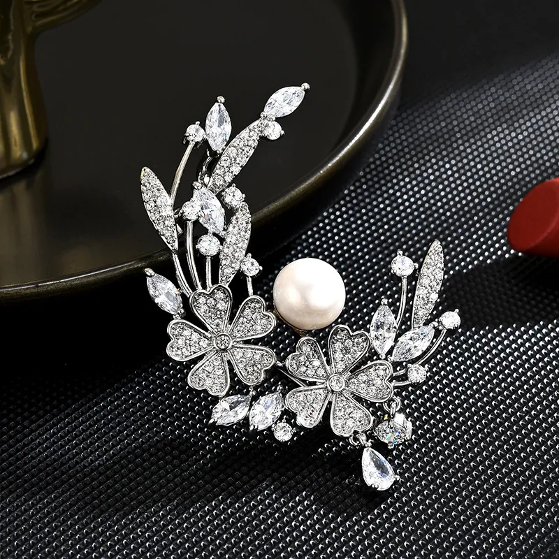 Suddenly Lucky Alloy Brooches Women's-4