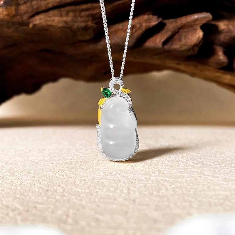 Suddenly Lucky Chalcedony Necklaces Women's-3