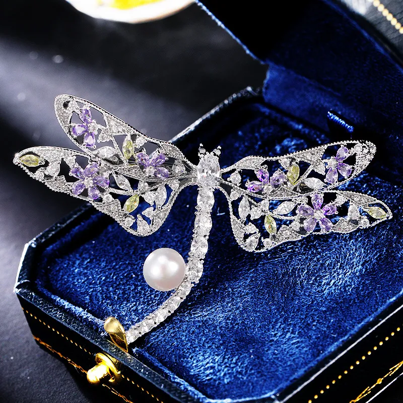 Suddenly Lucky Alloy Brooches Women's-5