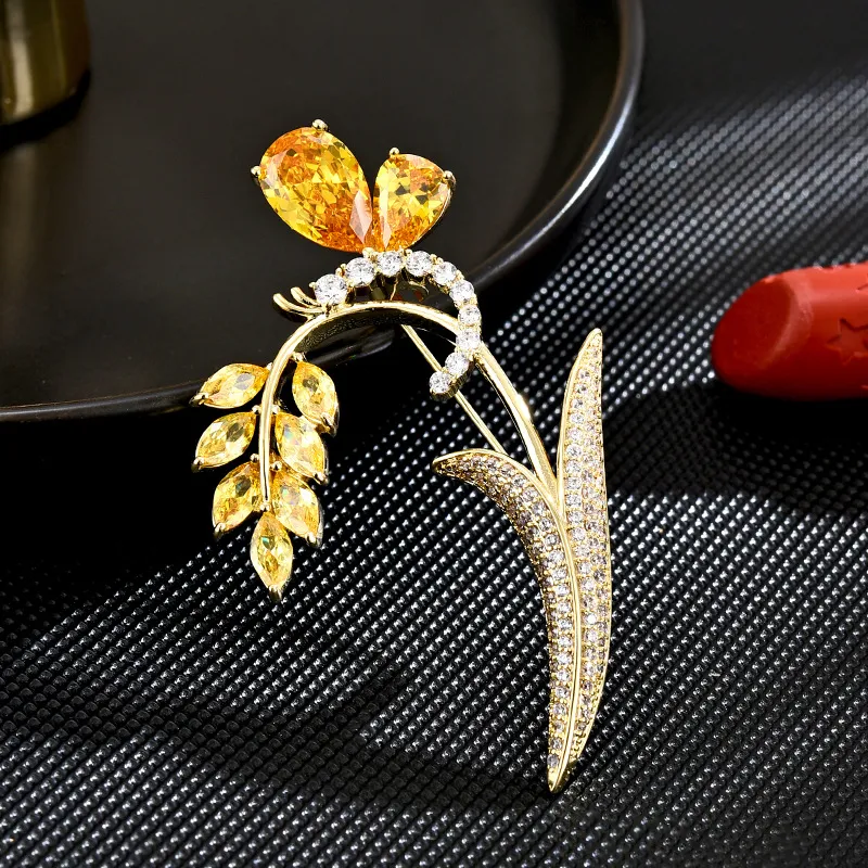 Suddenly Lucky Alloy Brooches Women's-4