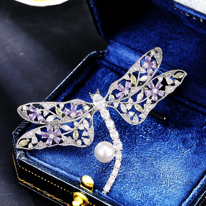 Suddenly Lucky Alloy Brooches Women's-6