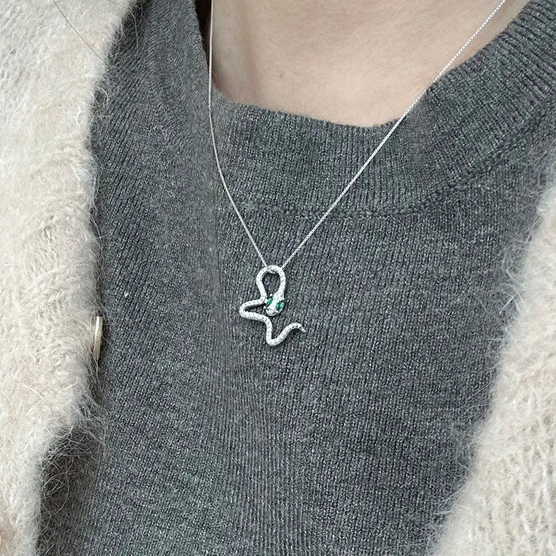 Suddenly Lucky 925 Sterling Silver Necklaces Women's-1