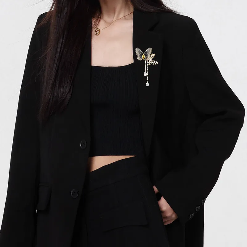 Suddenly Lucky Alloy Brooches Women's-3