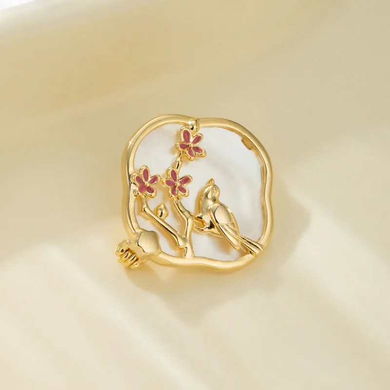 Suddenly Lucky Alloy Brooches Women's-6