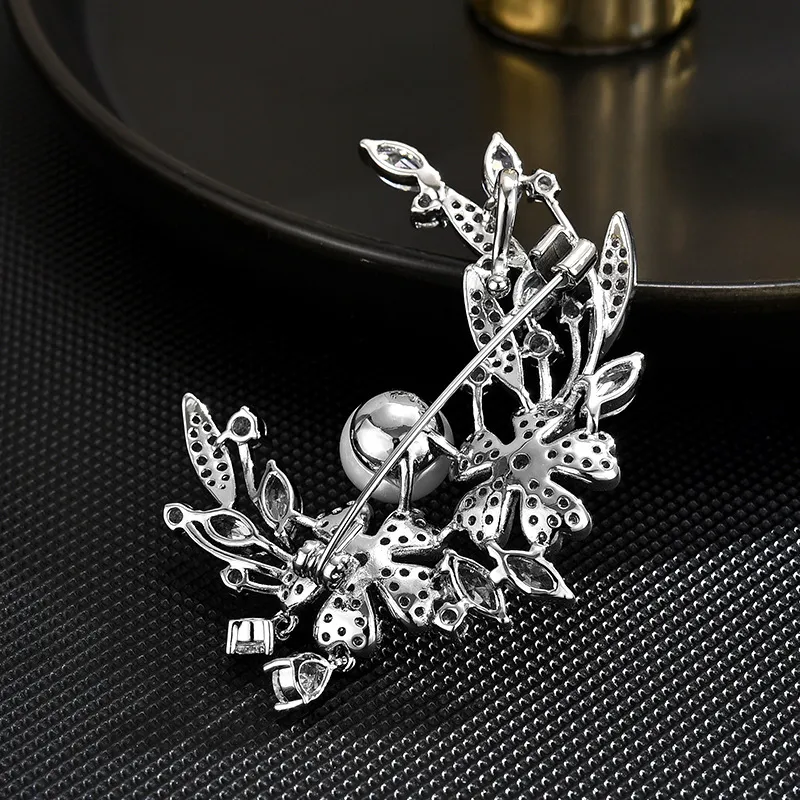Suddenly Lucky Alloy Brooches Women's-5