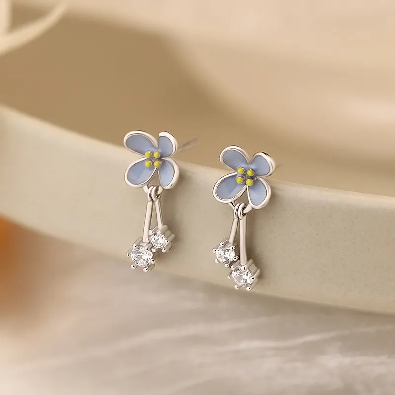 Suddenly Lucky 925 Sterling Silver Stud Earrings Women's-4
