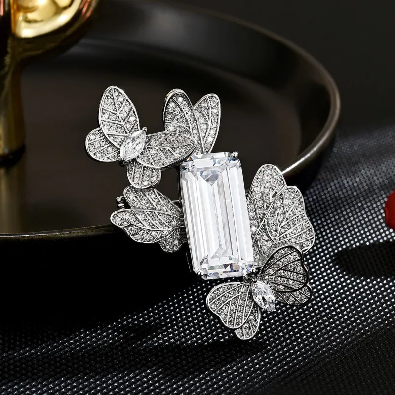 Suddenly Lucky Alloy Brooches Women's-1