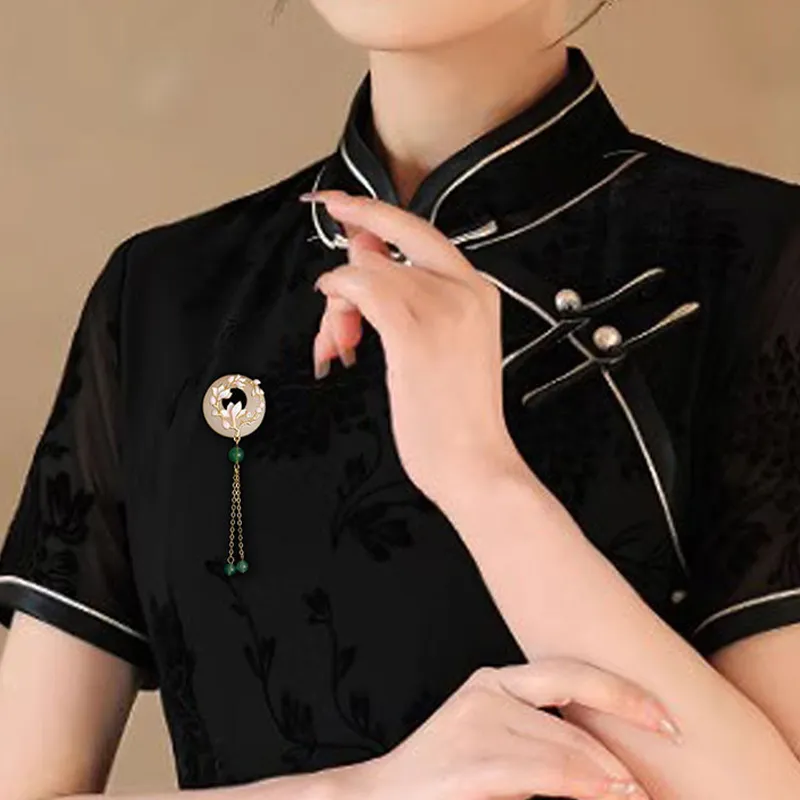 Suddenly Lucky Alloy Brooches Women's-12