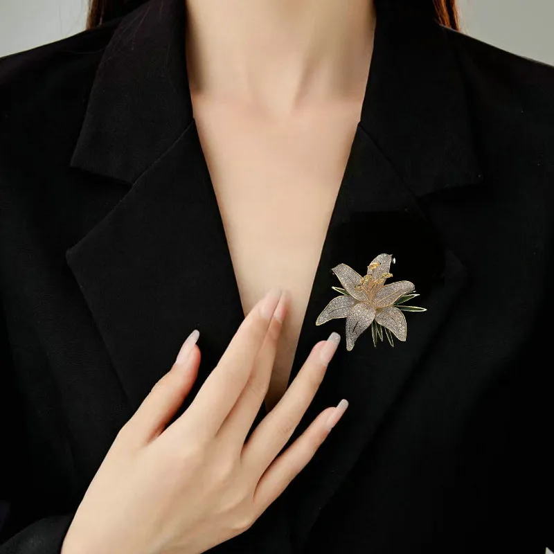 Suddenly Lucky Alloy Brooches Women's-2