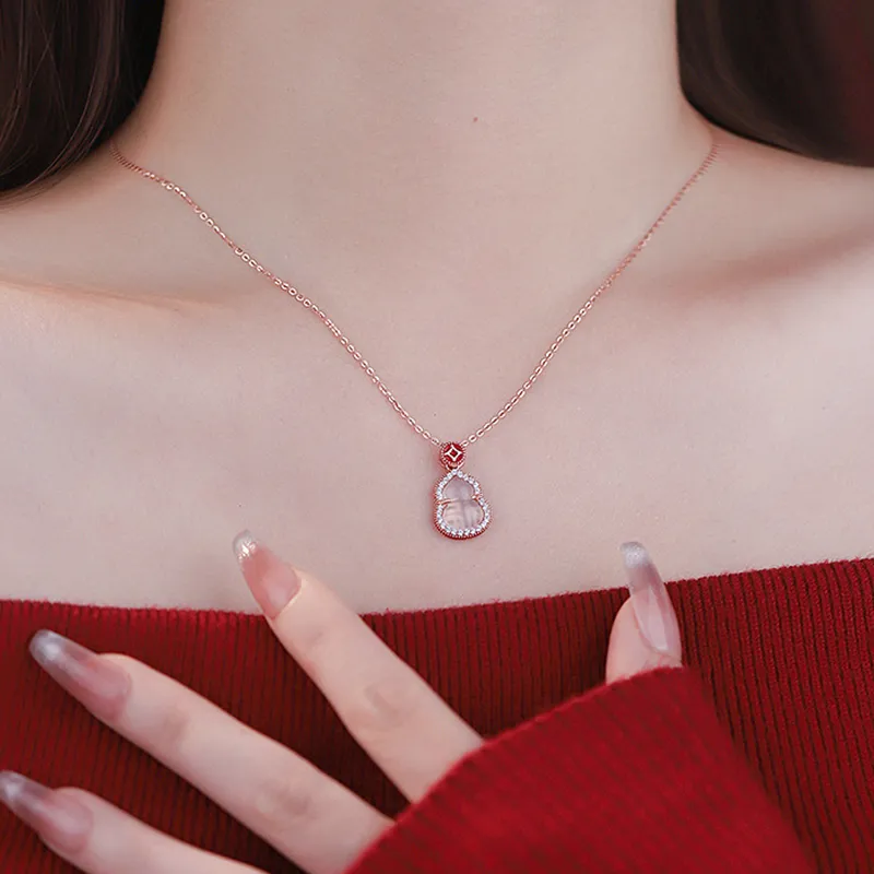 Suddenly Lucky Chalcedony Necklaces Women's-8