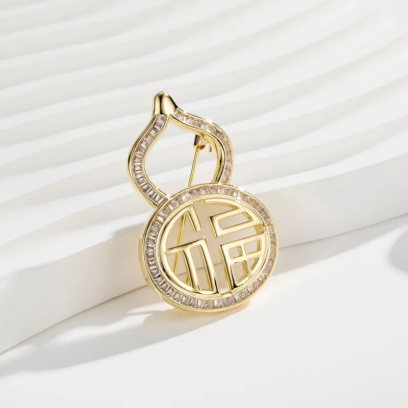 Suddenly Lucky Alloy Brooches Women's-3