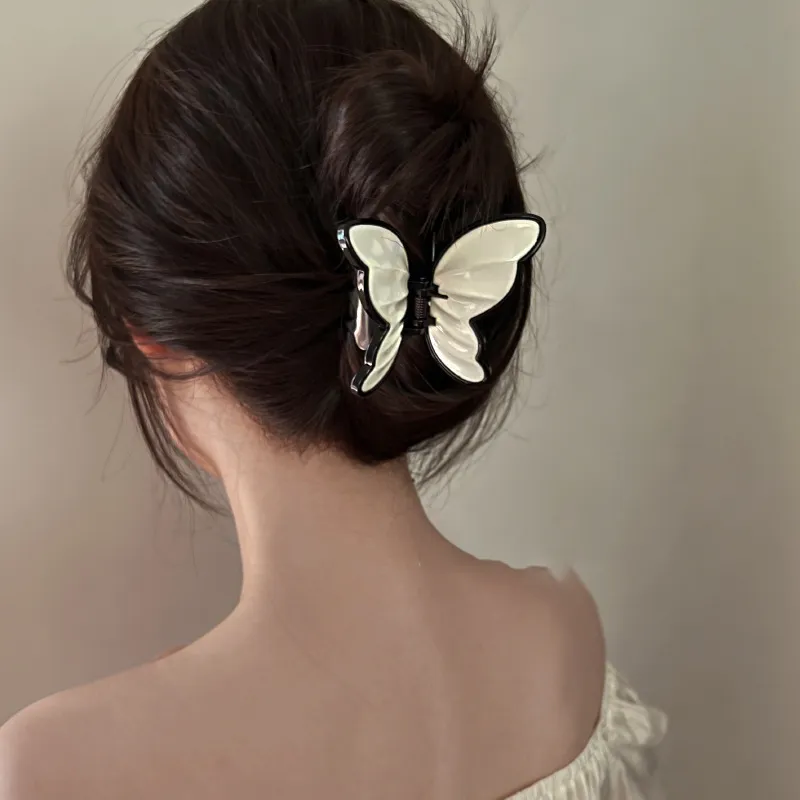 Suddenly Lucky Acrylic Hair Clips Women's-4