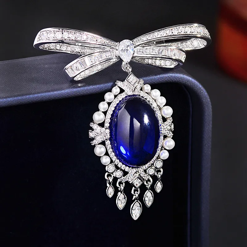 Suddenly Lucky Alloy Brooches Women's-3
