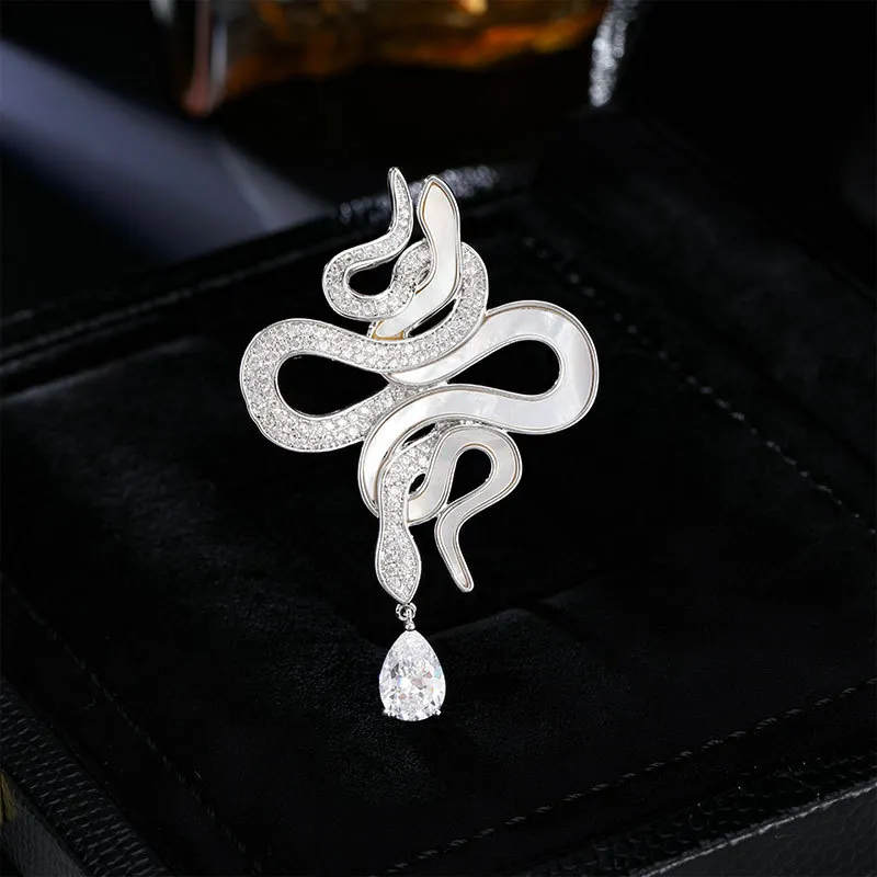 Suddenly Lucky Alloy Brooches Unisex-8