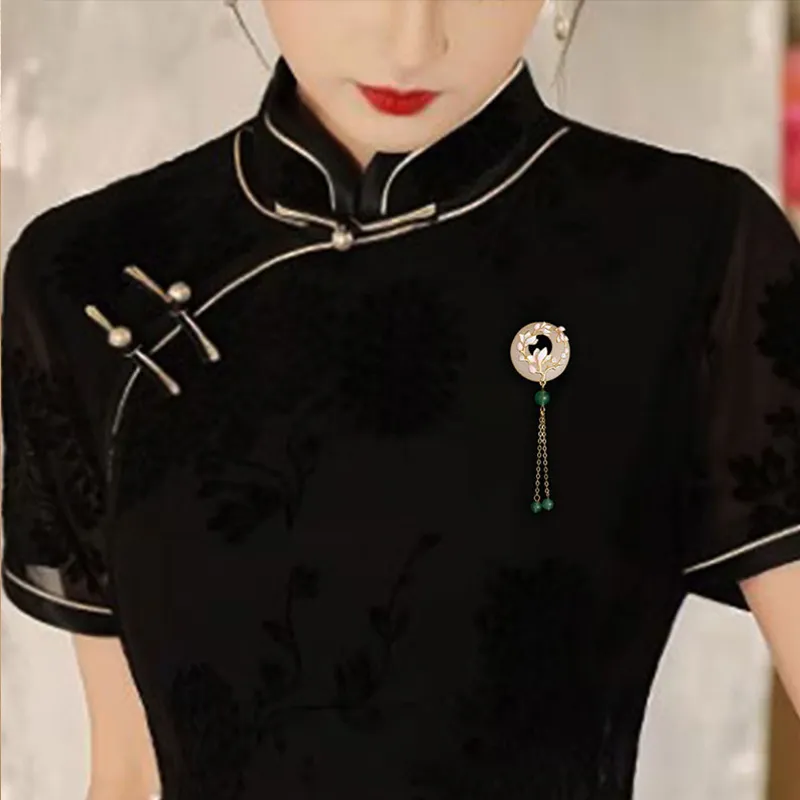 Suddenly Lucky Alloy Brooches Women's-9