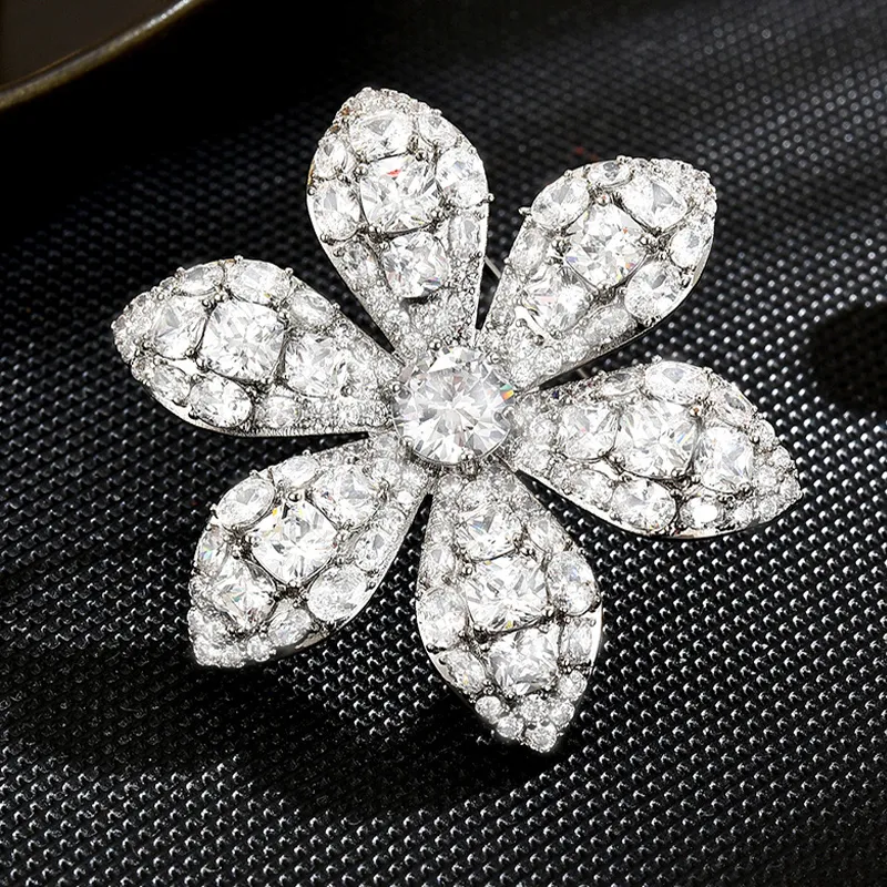 Suddenly Lucky Alloy Brooches Unisex-3