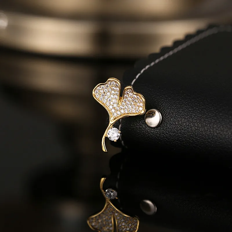 Yamaichi Maru Copper Inlaid With Zircon Brooches Women's-3