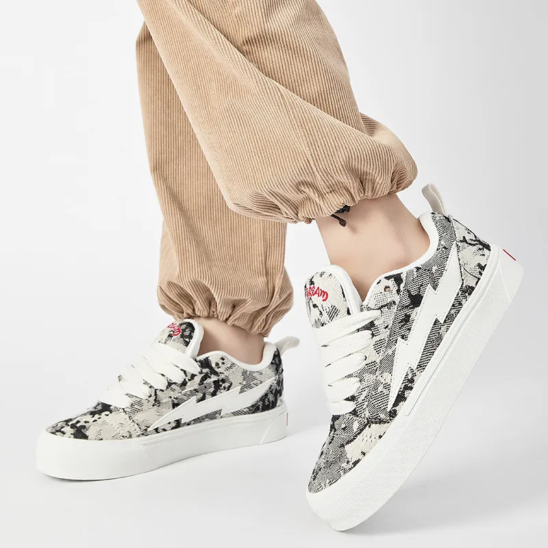 1xact Cover Low Top Skateboard Shoes Unisex-5