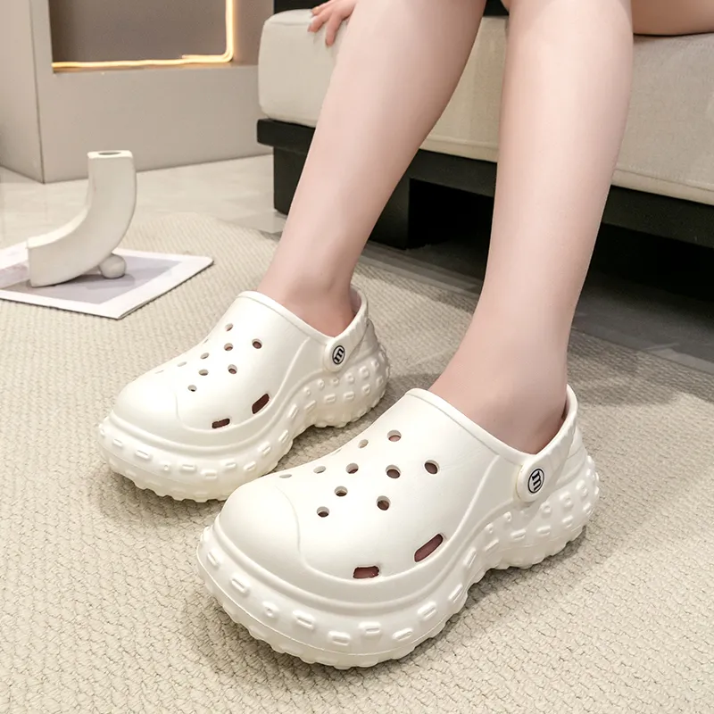 Le Drag Slippers Khaki/Black/White-19
