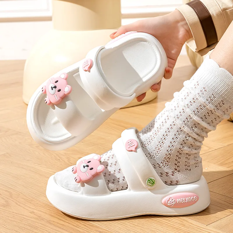 Le Drag Slippers Beige/Sand/White-19
