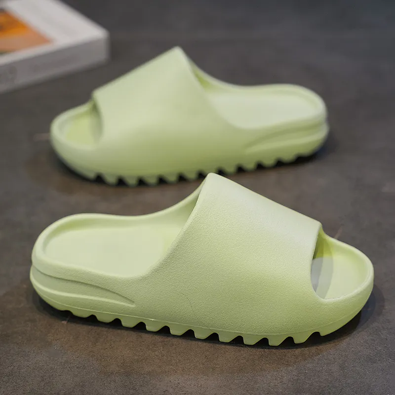 Le Drag Slippers Chocolate/Black Ecru/Desert Green-28