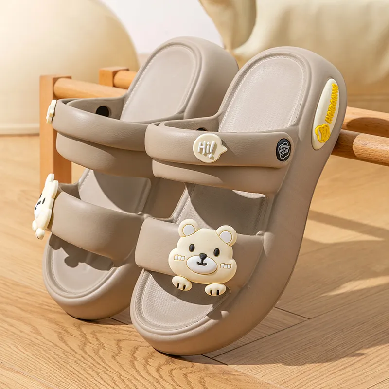 Le Drag Slippers Beige/Sand/White-10