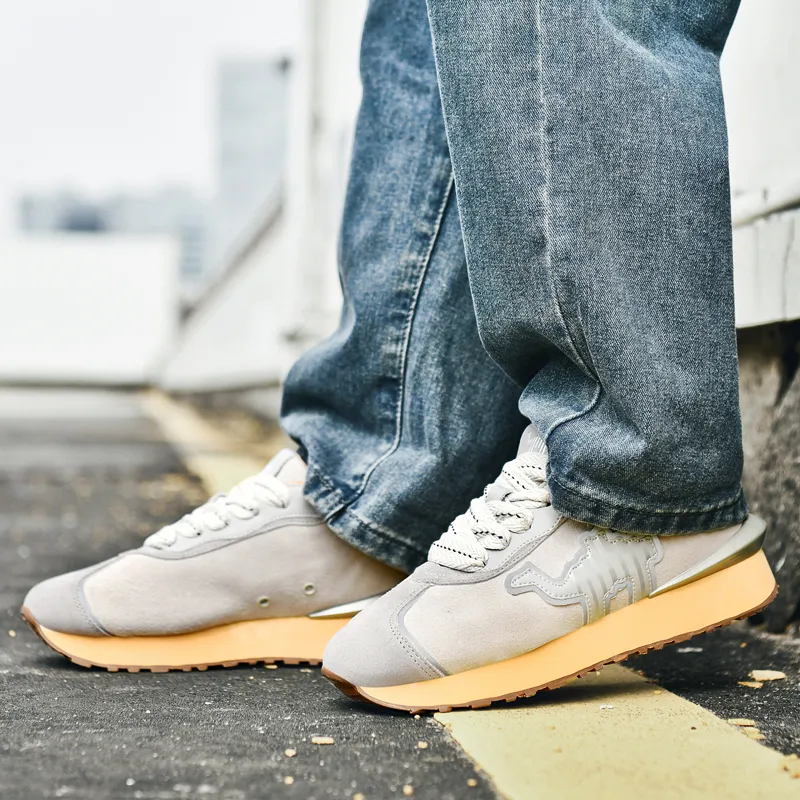 Pilot The Camel Wear Resistant Wide Coverage Lightweight Low Top Trekking Shoes Men's-7