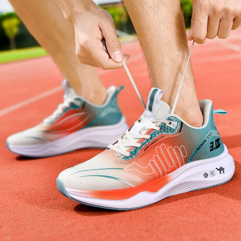Pilot The Camel Slip-Resistant Breathable Coverage Low-Top Sprint Running Shoes Men's-2