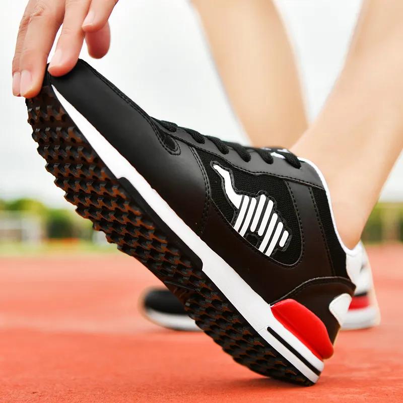 Pilot The Camel Slip-Resistant Breathable Coverage Low-Top Sprint Running Shoes Men's-7