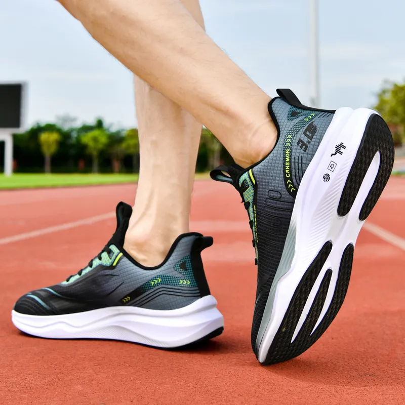 Pilot The Camel Slip-Resistant Breathable Coverage Low-Top Sprint Running Shoes Men's-20