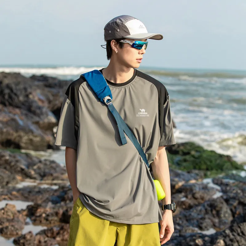 Pilot the camel T Shirts Unisex-2