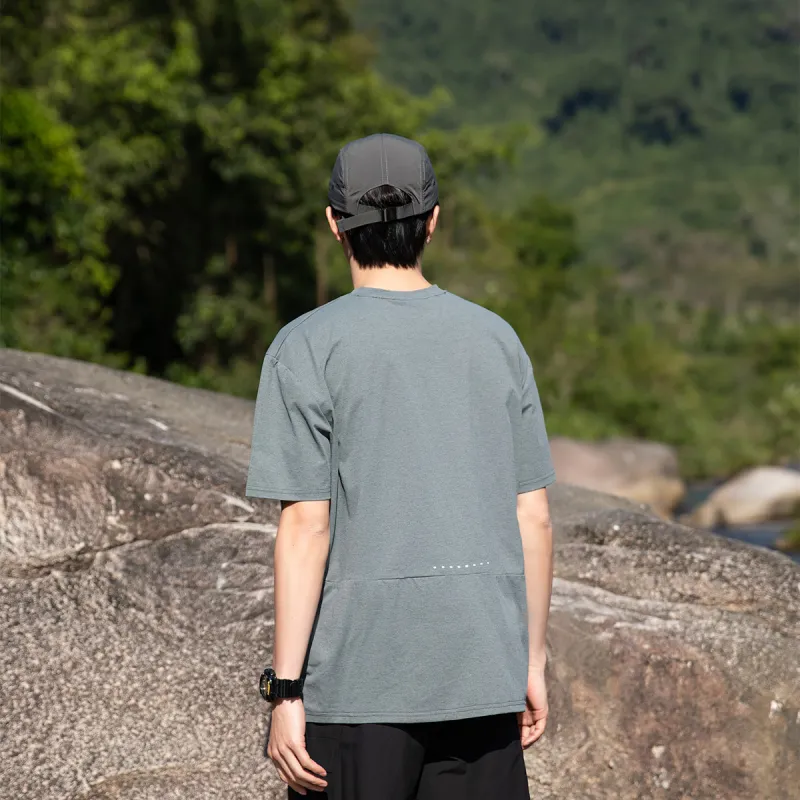Pilot the camel T Shirts Unisex-12