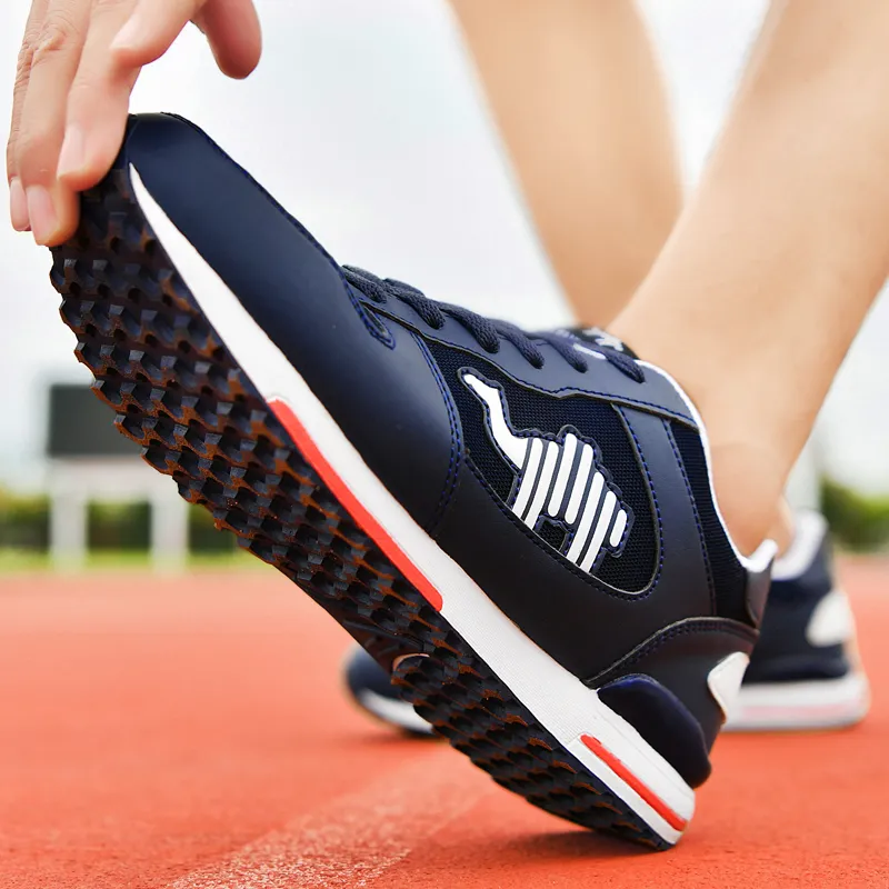 Pilot The Camel Slip-Resistant Breathable Coverage Low-Top Sprint Running Shoes Men's-27