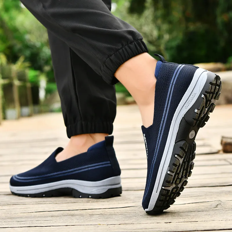 Pilot The Camel Slip Resistant And Abrasion Resistant Coverage Low Top Casual Shoes Men's-24