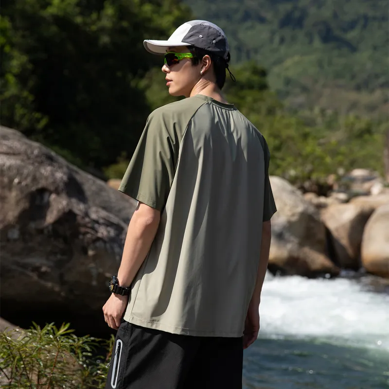 Pilot the camel T Shirts Unisex-13