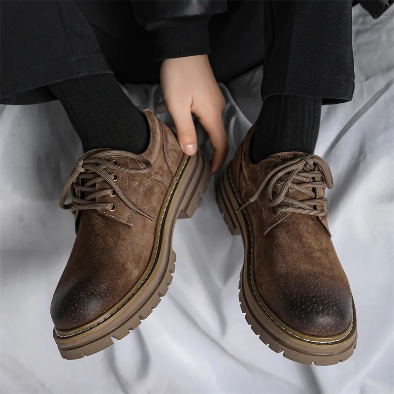 Year By Year Casual Shoes Men's-23