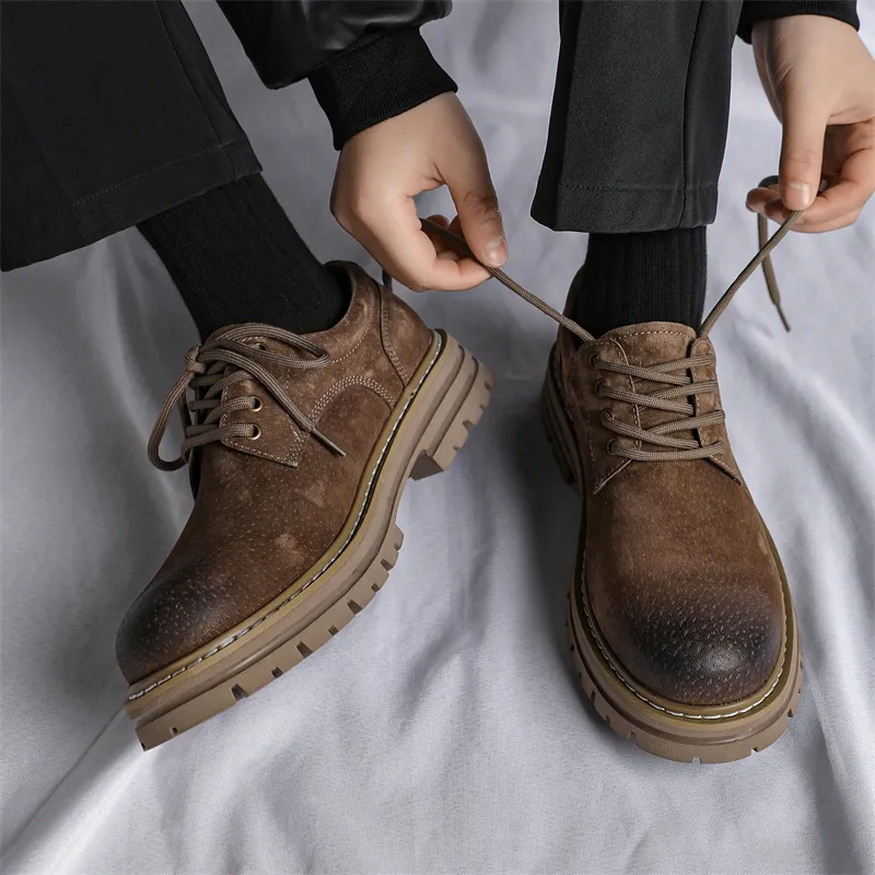 Year By Year Casual Shoes Men's-18
