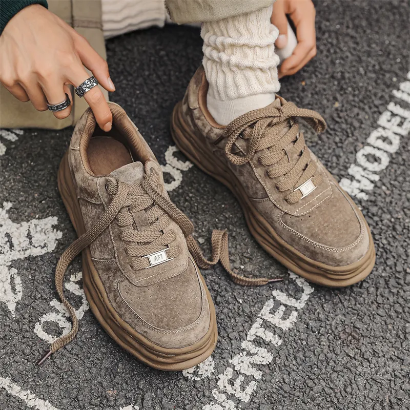 Year By Year Slip Resistant And Breathable Low Top Skateboard Shoes Men's-1
