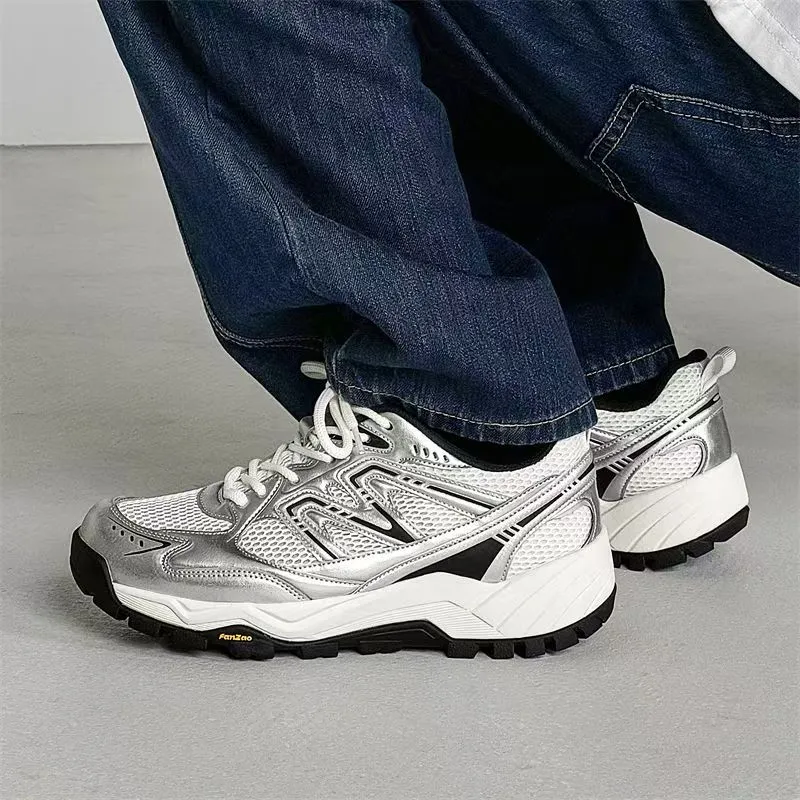 Year By Year Low Top Chunky Sneakers Unisex Gray-5