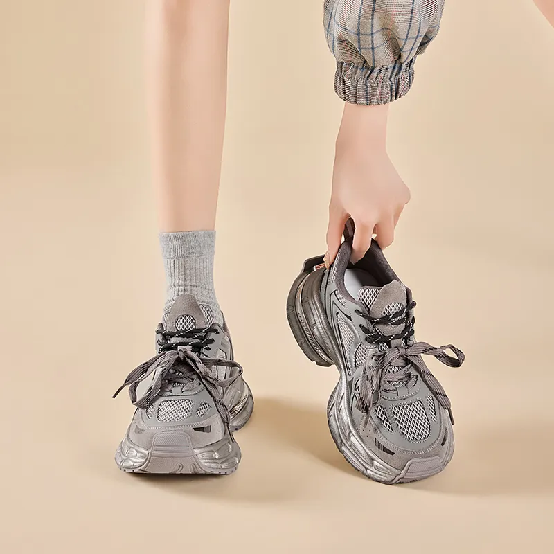 Chibang Lightweight Low Top Chunky Sneakers Women's-16