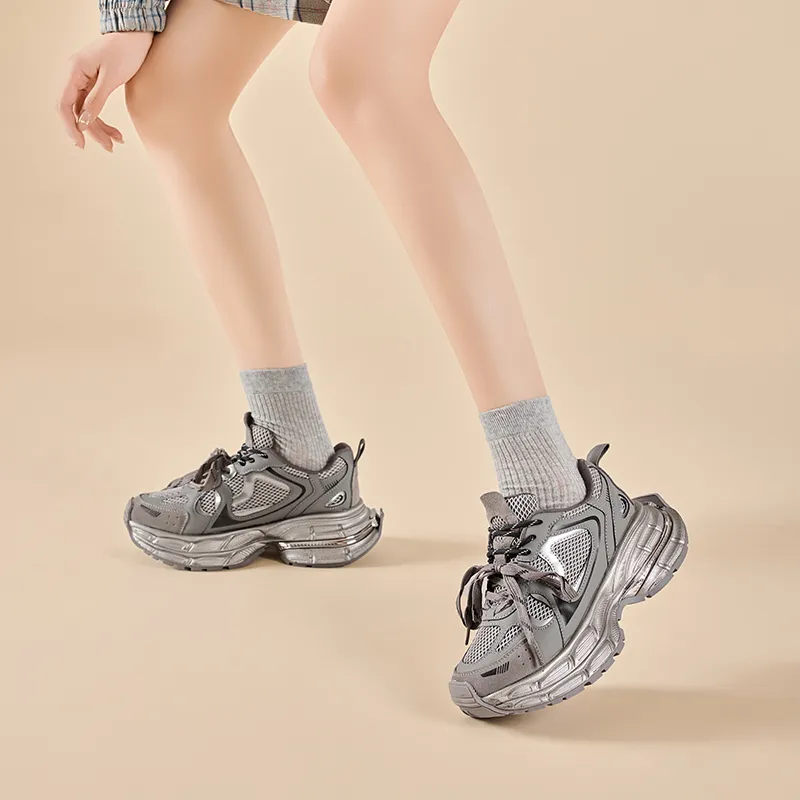 Chibang Lightweight Low Top Chunky Sneakers Women's-17