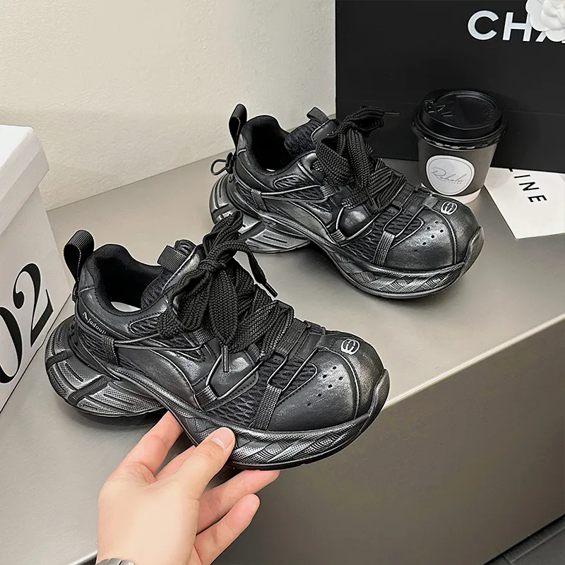 Chibang Lightweight Low Top Chunky Sneakers Women's-12