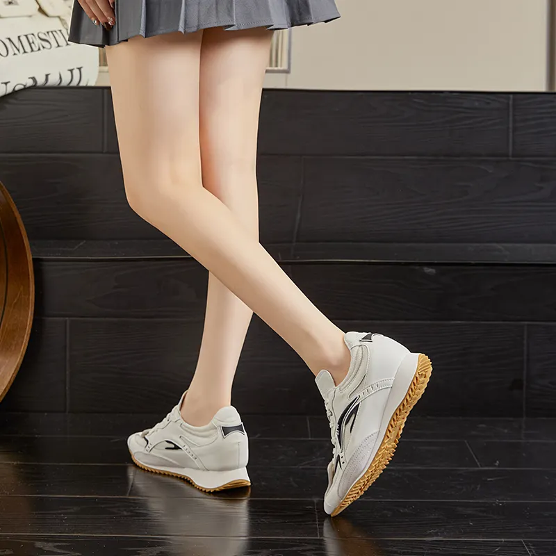 Chibang Lightweight Low Top Casual Shoes Women's-18